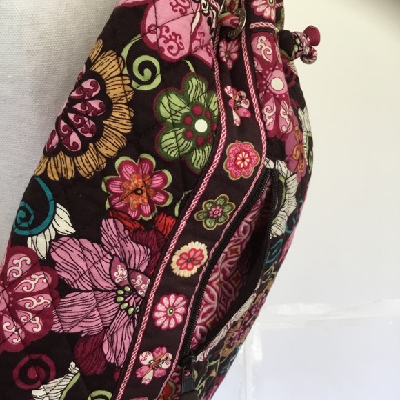 ~VERA BRADLEY MOD FLORAL DRAWSTRING BAG - Picture 3 of 5